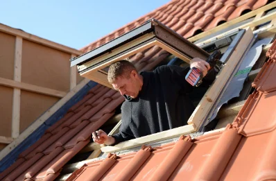 Pose de fenêtres de toit Velux à Cortevaix